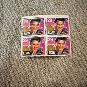 ELVIS PRESLEY 1992 .29 Cent Set of 4 ..U.S. Postage Stamps Unused Mint‎​